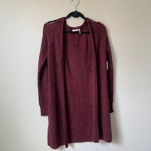 NWT Maroon Ohmg Chunky Cardigan with Holed Sleeves
